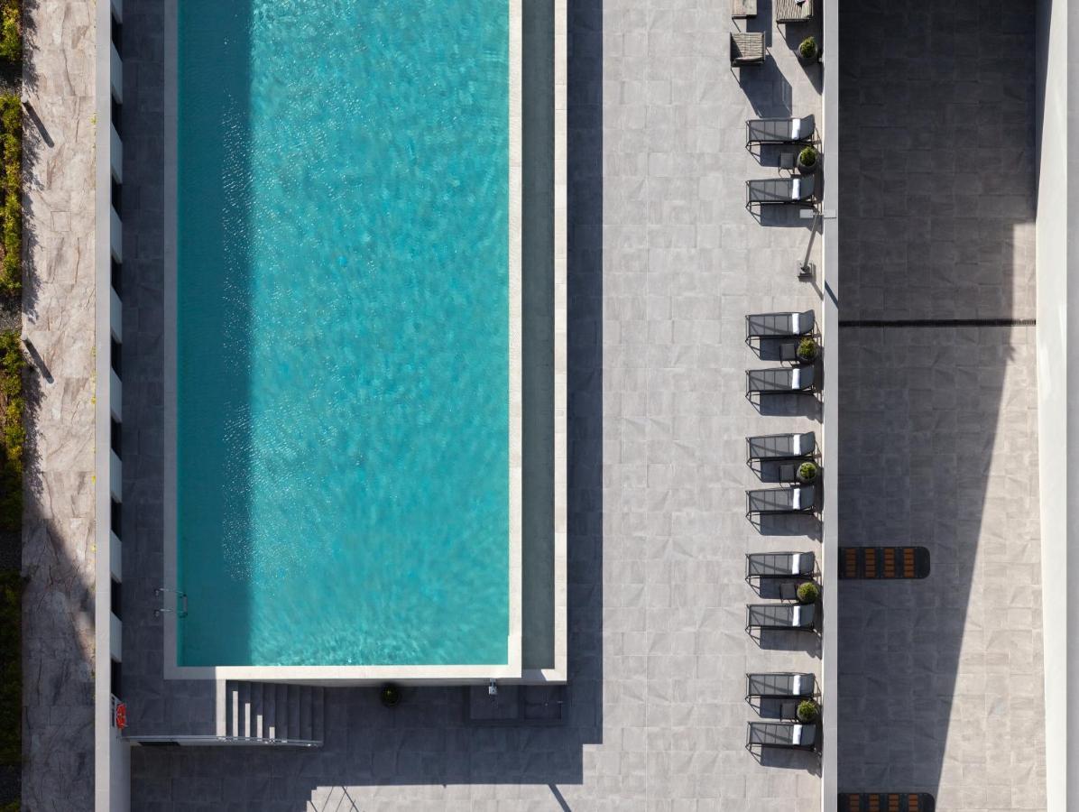 Only Boutique Suites & Residences リマソール エクステリア 写真